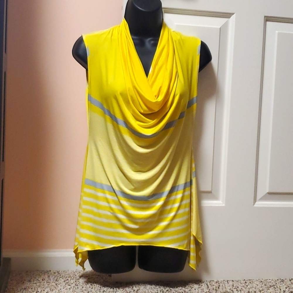 Jennie & Marlis Long Sleeveless Tank NWT